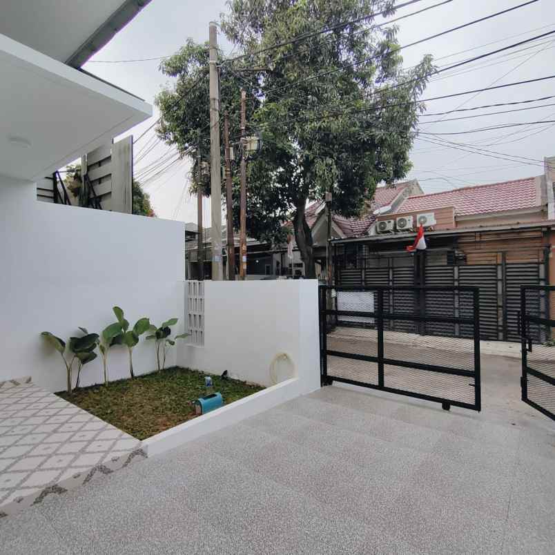 rumah baru siap huni di nusaloka bsd