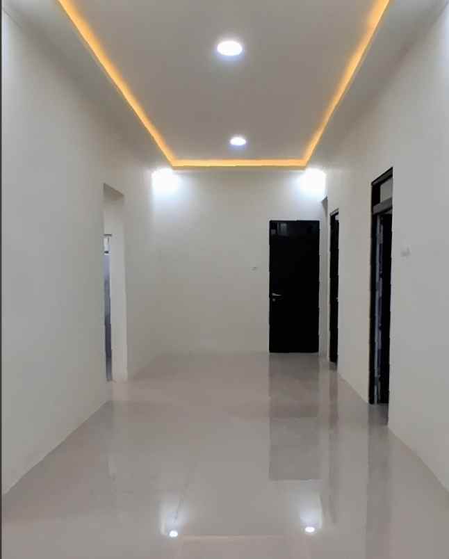 rumah baru siap huni manyaran semarang