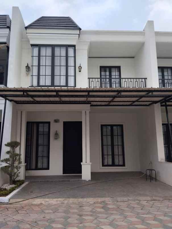 rumah cantik klasik modern dekat bintaro tangsel