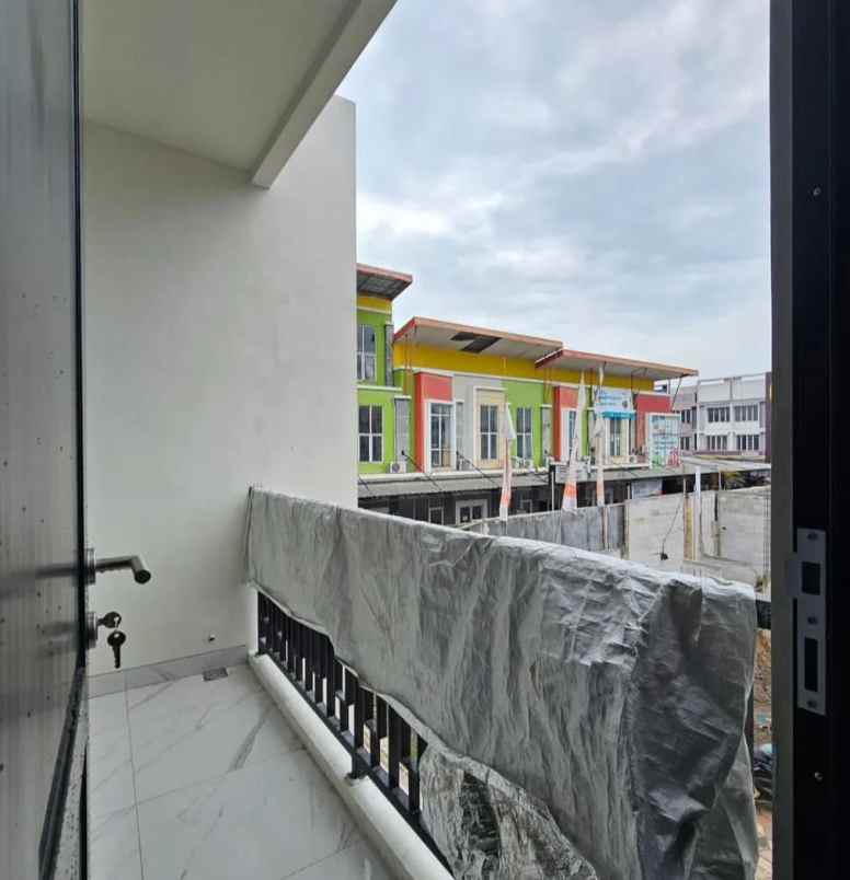 rumah cantik klasik modern dekat bintaro tangsel