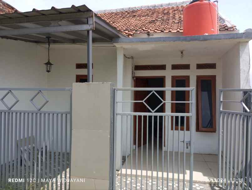 rumah cantik second 250 juta cash bebas banjir