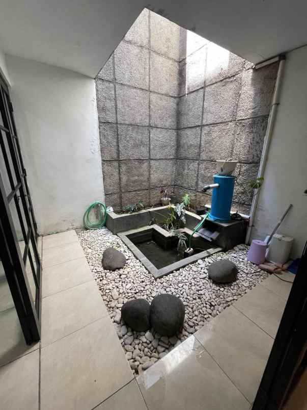 rumah cihanjuang dekat pemkot cimahi bonus view keren