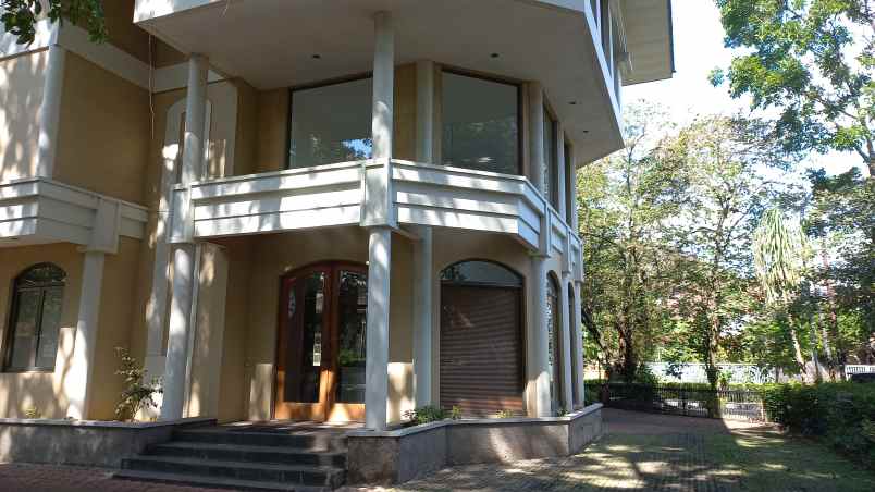 rumah cipaganti