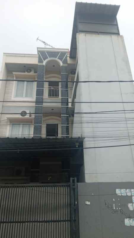 rumah dan kost an tanah abang