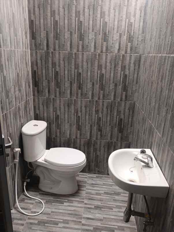 rumah dekat kampus upi cibiru bandung timur