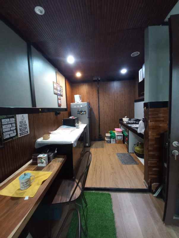 rumah dekat mall di cluster burgundy summarecon bekasi