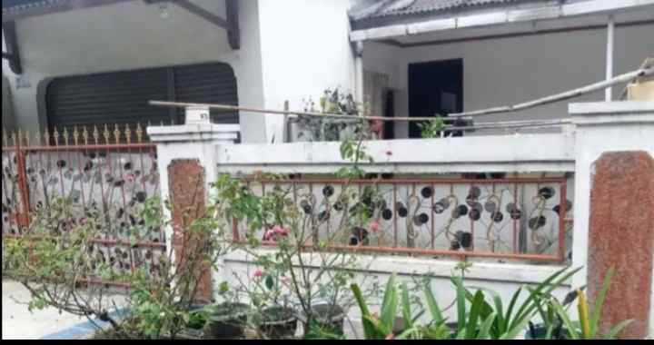 rumah di komplek bebas banjir