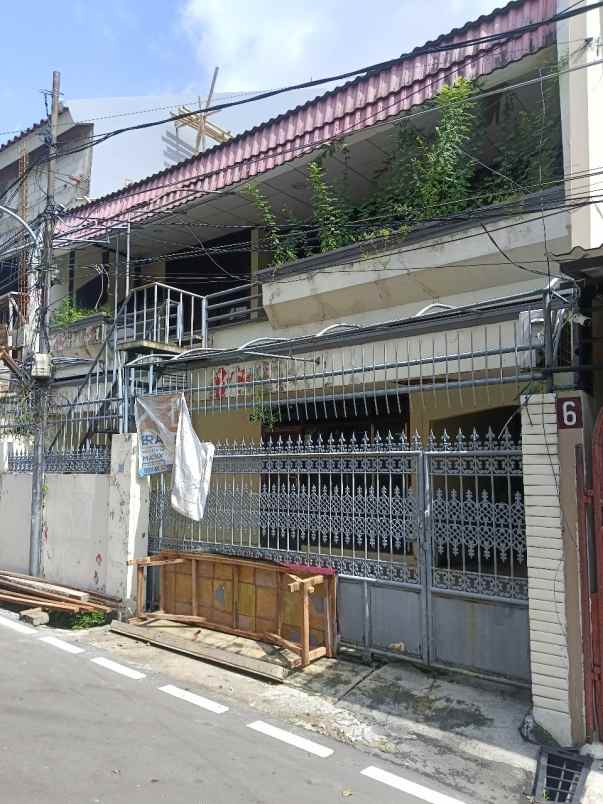 rumah dijual cawang madrasah 11