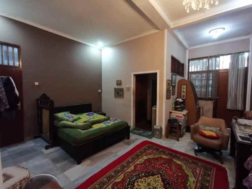 rumah dijual lokasi di jati padang harga nego
