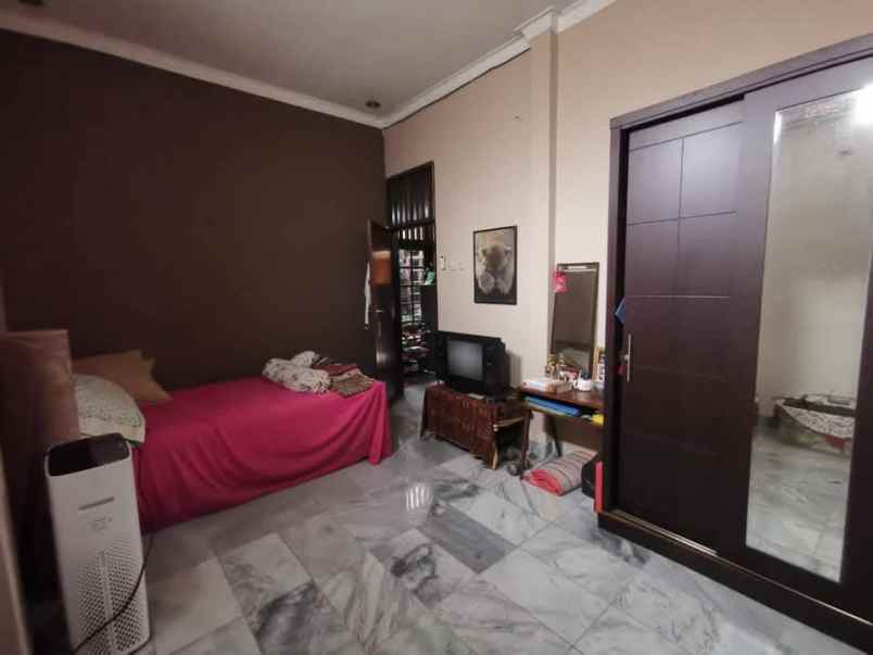 rumah dijual lokasi di jati padang harga nego