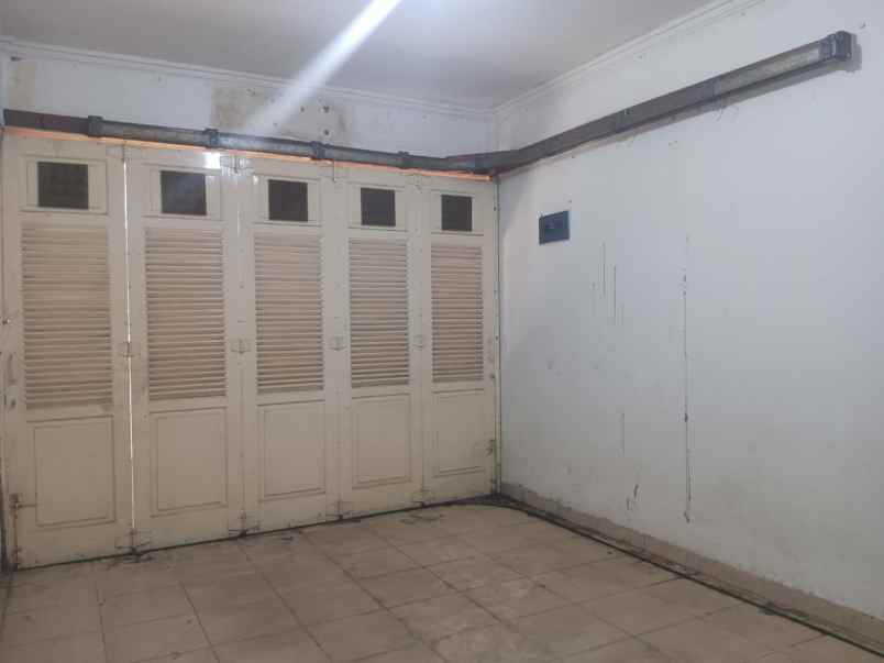 rumah disewakan di pancoran