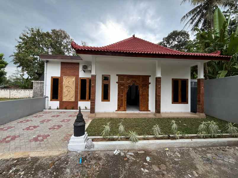 rumah etnik murah dalam cluster dekat candi borobudur