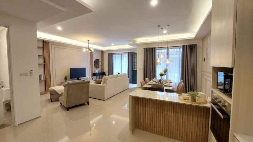 rumah full furnished american style setraduta bandung