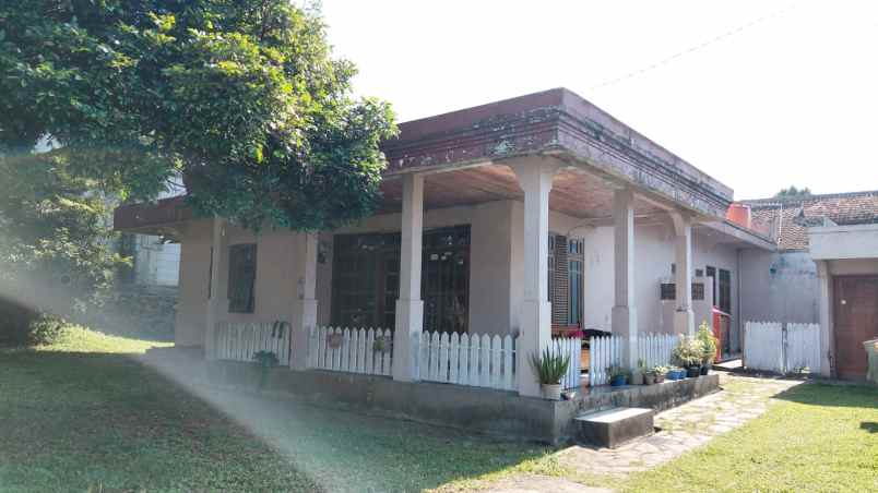 rumah hitung tanah di kolonel masturi cipageran cimahi