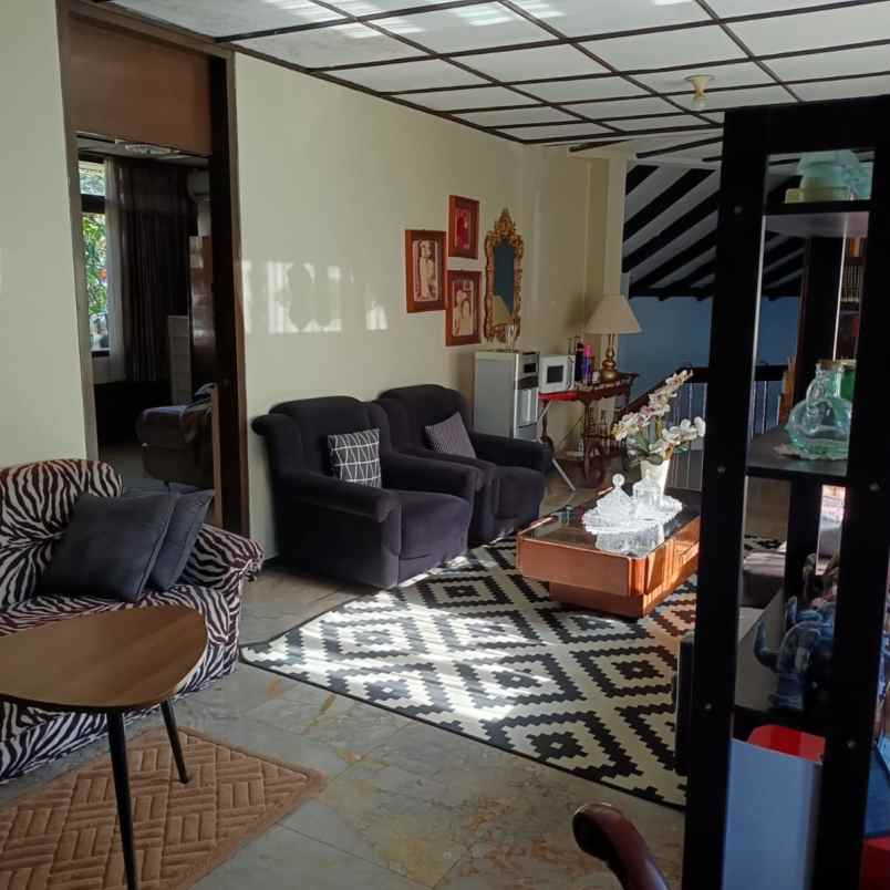 rumah hook mainroad buahbatu bandung