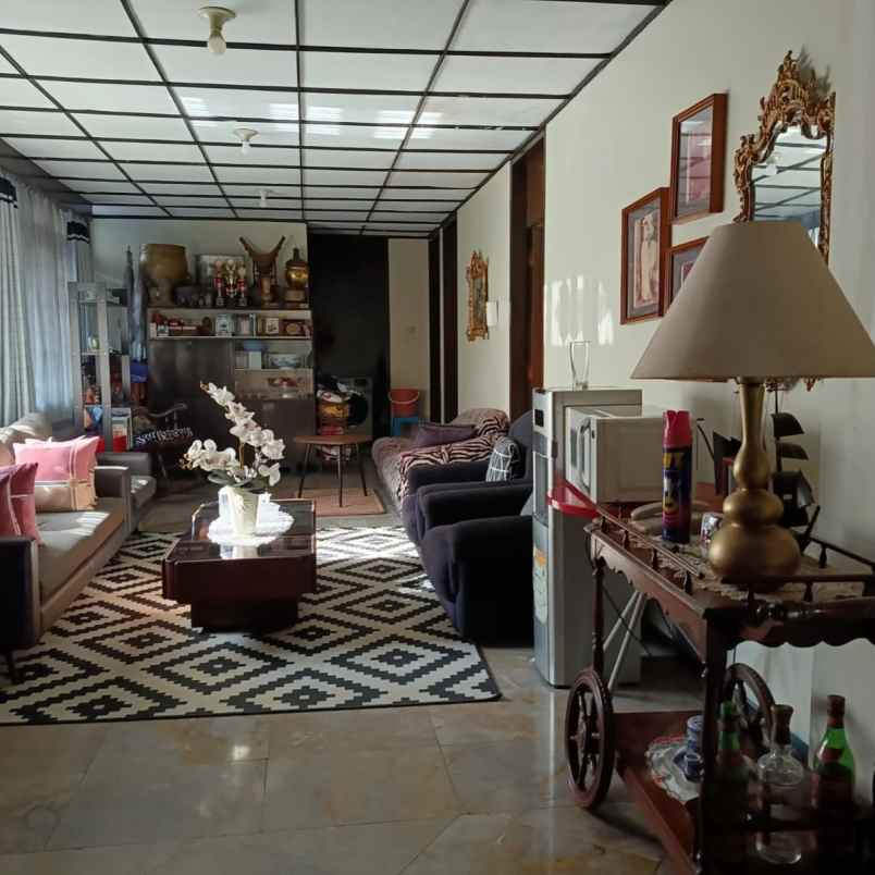 rumah hook mainroad buahbatu bandung