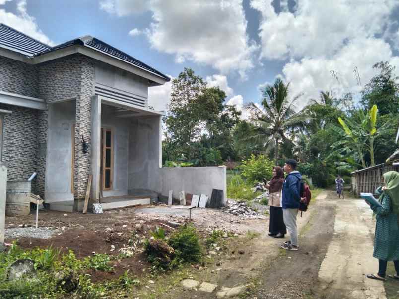 rumah hunian modern premium ekonomis