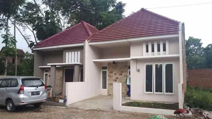 rumah jl tlogowaru