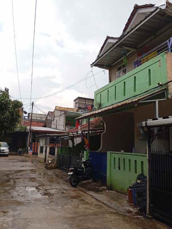 rumah komplek gbr ngamprah shm lingkungan nyaman