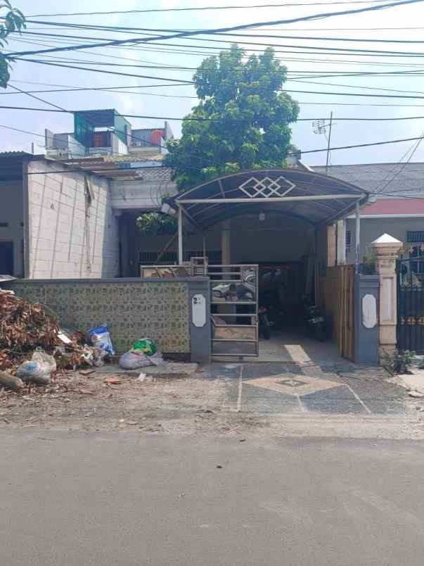 rumah lama di cengkareng timur jkt barat