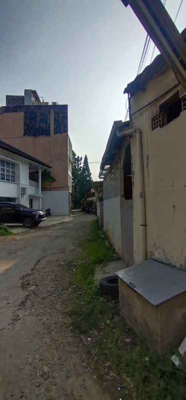 rumah lama hitung tanah cocok untuk rumah kost di dago