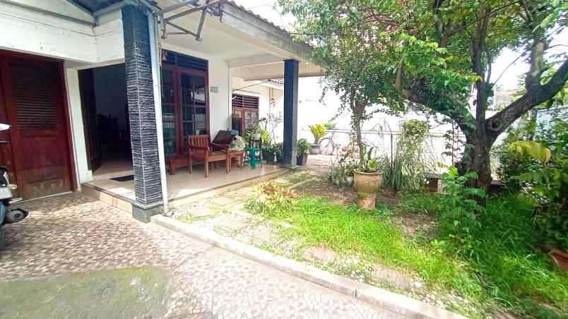 rumah luas 1 5 lt ciputat timur tangsel