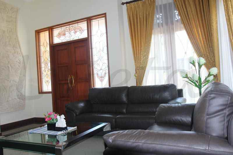 rumah mewah harga mewah jalan ciung wanara renon