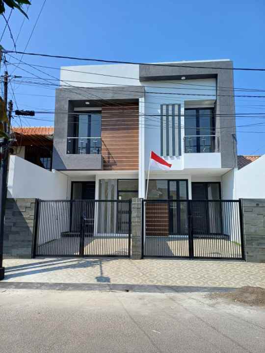 rumah minimalis baru di pandugo sari surabaya dijual