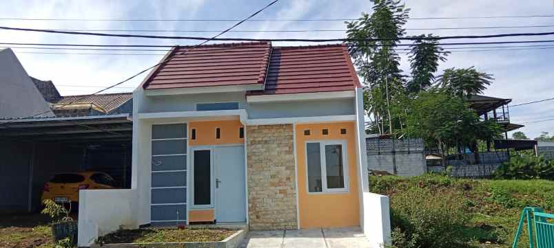 rumah minimalis kecil kota malang