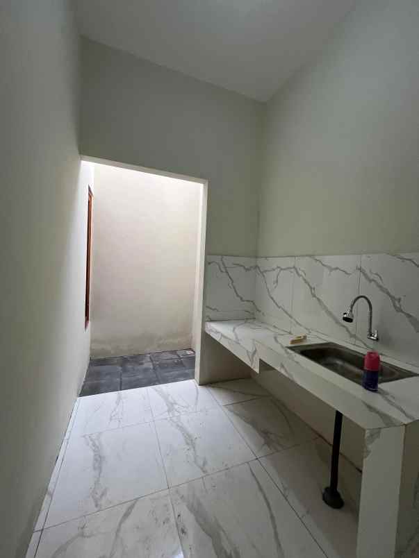 rumah modern clasic 200 jutaan