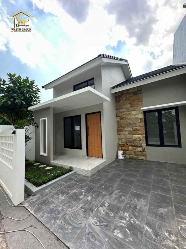 rumah murah cantik di jalan godean km 12 sleman