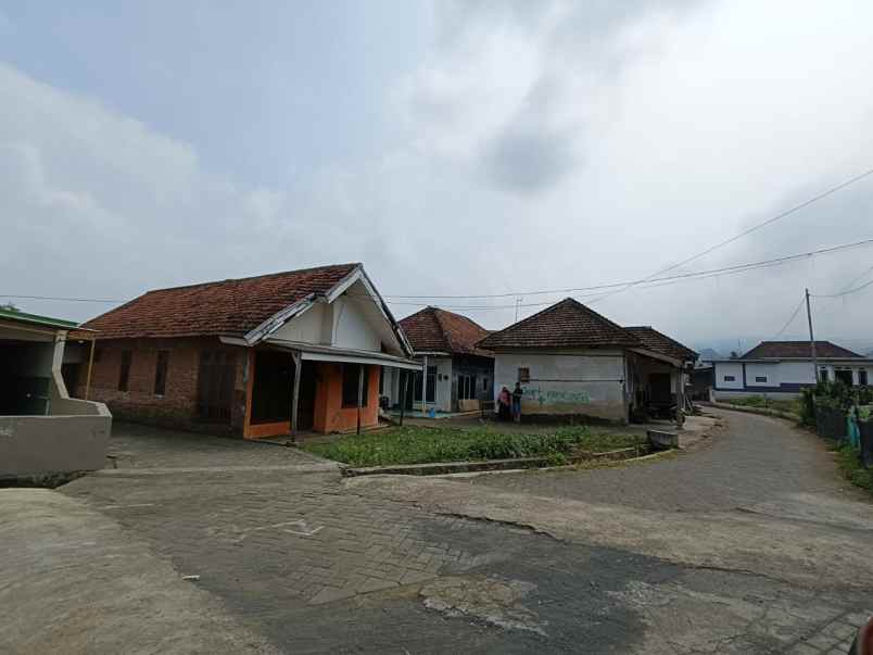 rumah murah luas view pegunungan di bumiaji kota batu