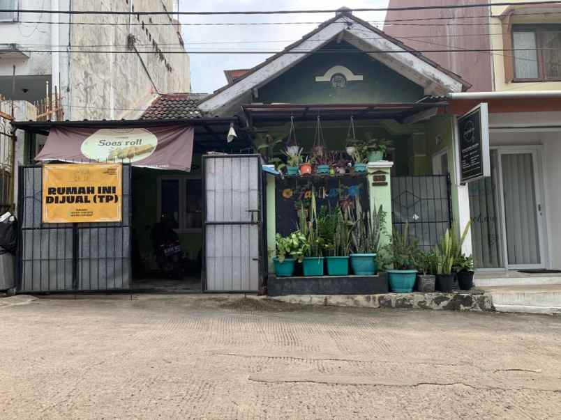 rumah nyaman dekat kampus uin bandung 2 lantai