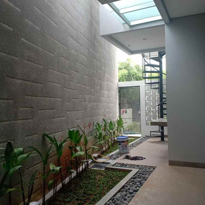 rumah pondok bambu jakarta timur