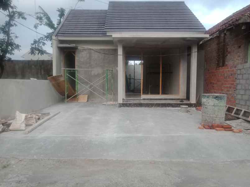 rumah proses finishing di purwomartani kalasan