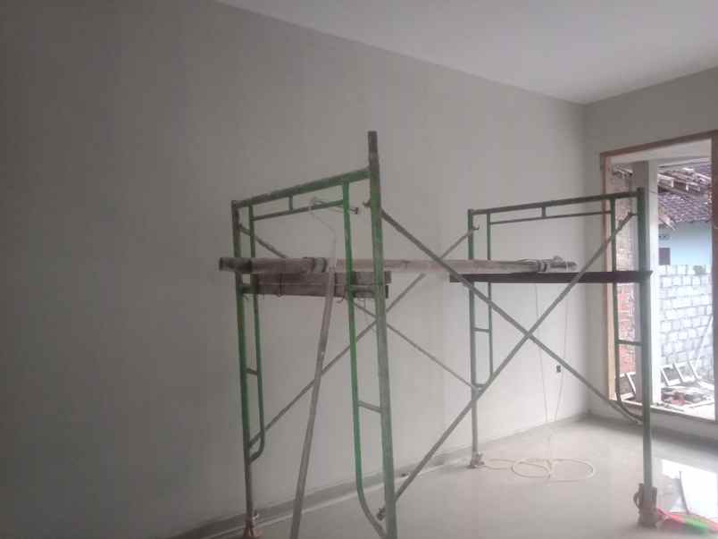 rumah proses finishing di purwomartani kalasan