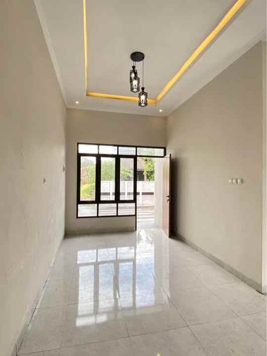 rumah ready dua lantai di pedurungan semarang