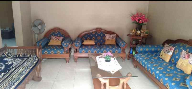 rumah second besar dan luas di cilandak jak sel