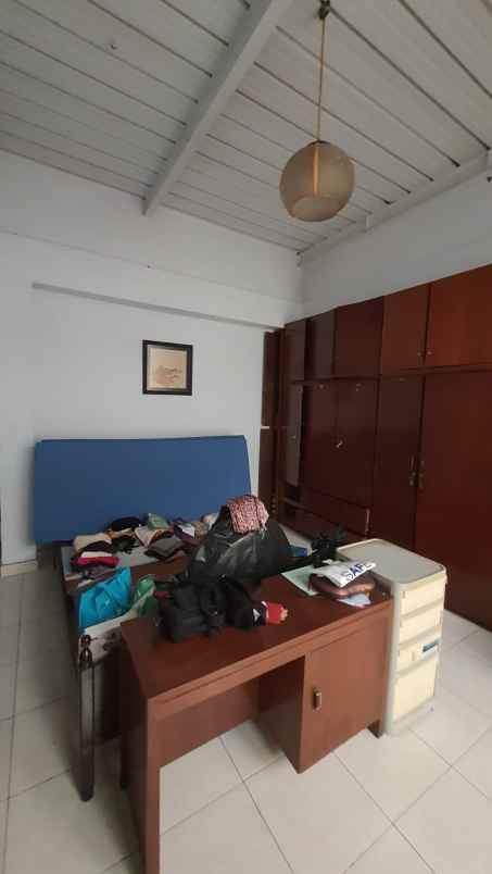 rumah second dalam komplek bangun cipta cipinang