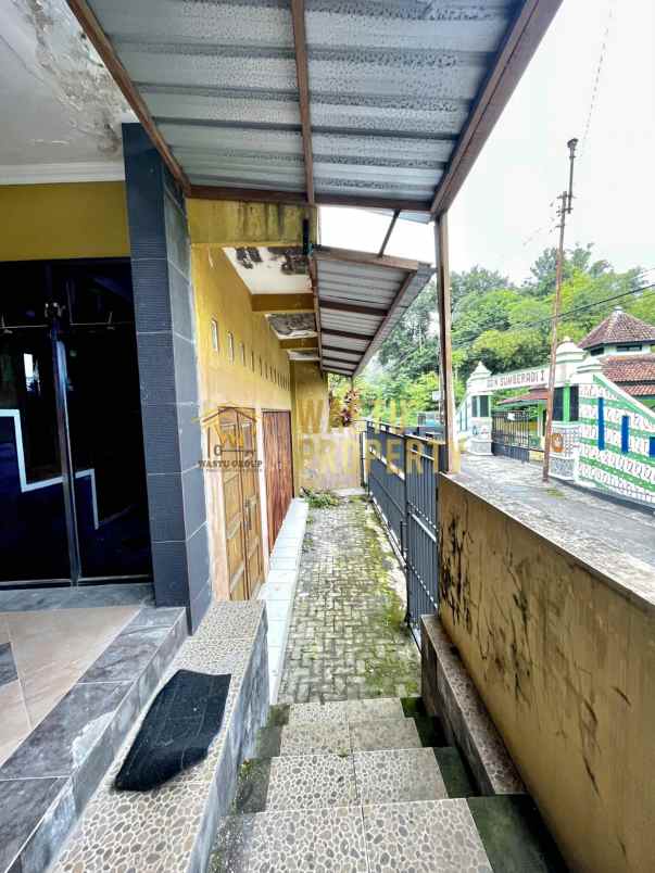 rumah second free renovasi lokasi dekat samsat sleman