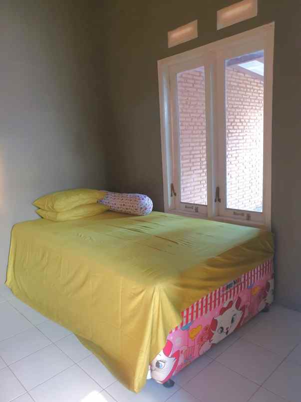 rumah second minimalis siap huni