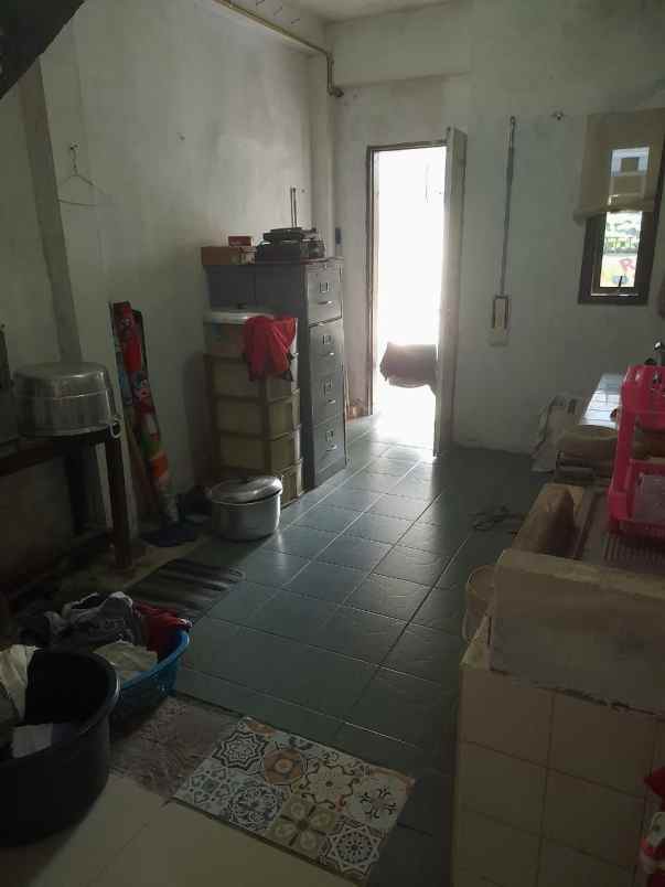 rumah second pekayon jaya kota bekasi 3 kamar tidur