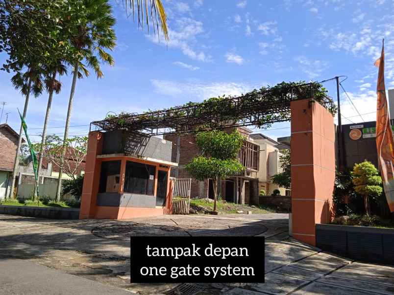 rumah siap bangun dua lantai di magelang dekat kota