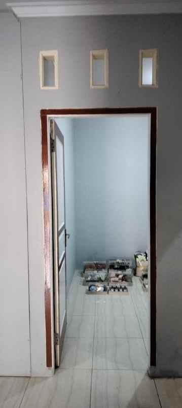 rumah siap huni ciledug tangkot