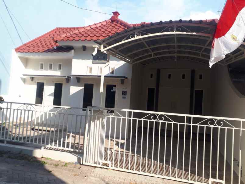 rumah siap huni dekat dari kampus vedc