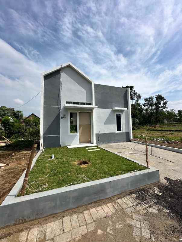 rumah subsidi turen style scandinavian