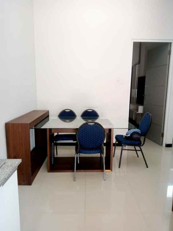 rumah sukolilo dian regency 2 fully furnished