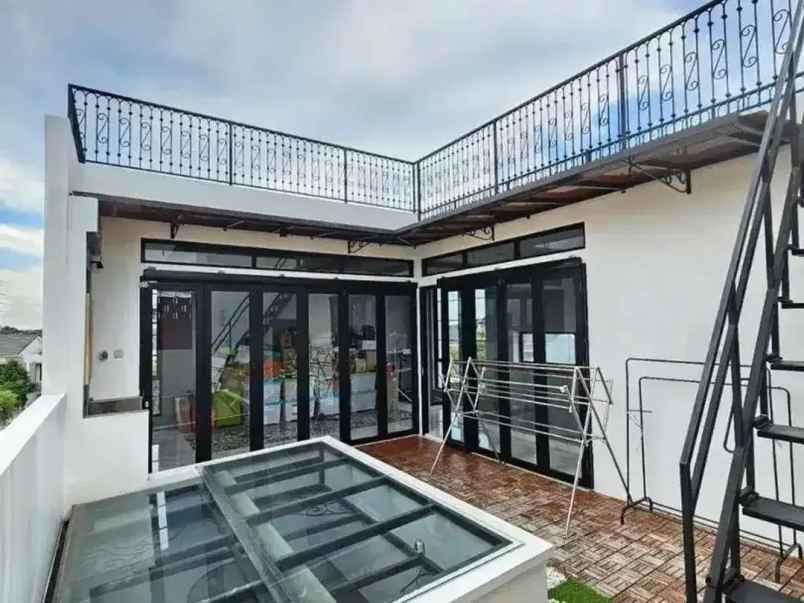 rumah super mewah harga terjangkau di harapan indah