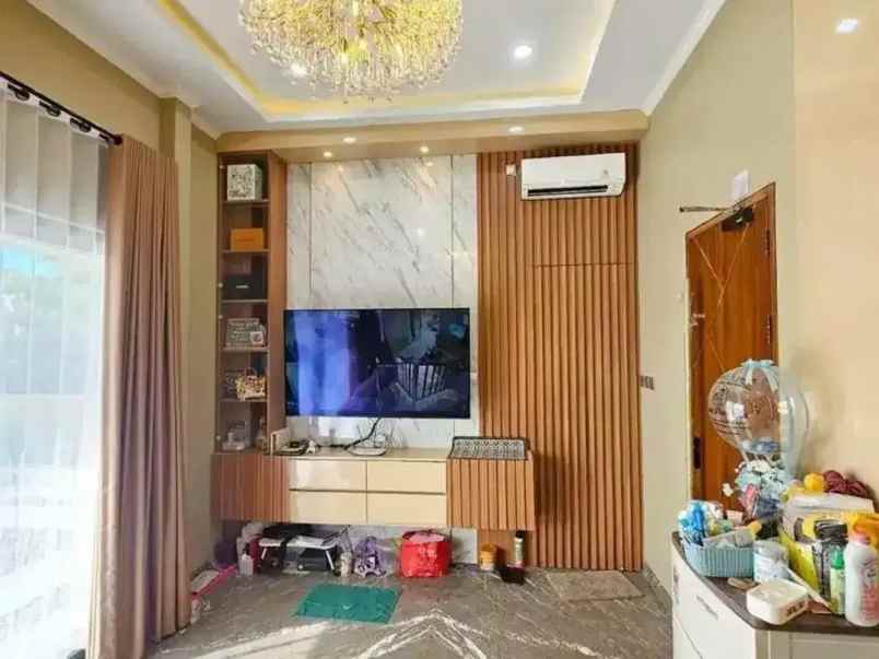 rumah super mewah harga terjangkau di harapan indah