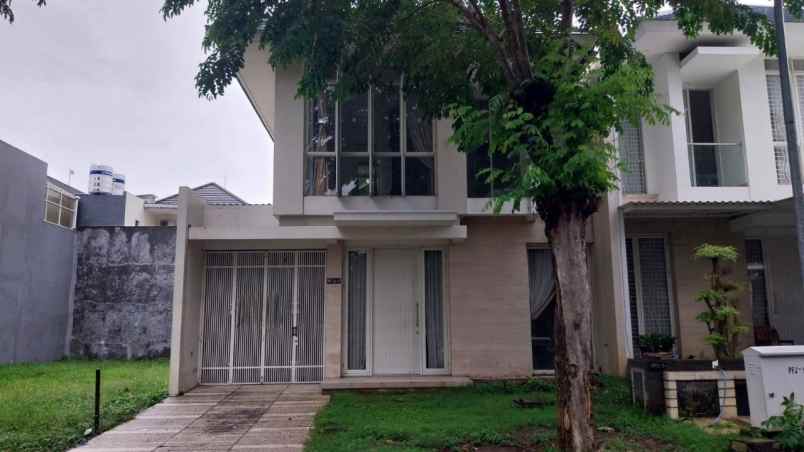 rumah the mansion pakuwon indah surabaya barat